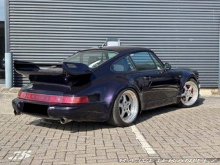 Porsche 911 Carrera 4 1993