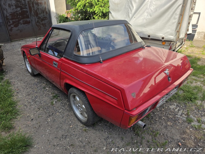 Ostatní značky Ostatní modely Reliiant Scimitar SS1 1989