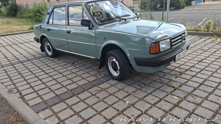 Škoda 125 742.12 1989