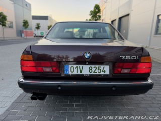 BMW 7 E32 750i V12 1992