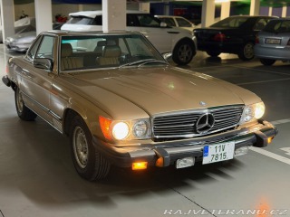 Mercedes-Benz SL 380 R107