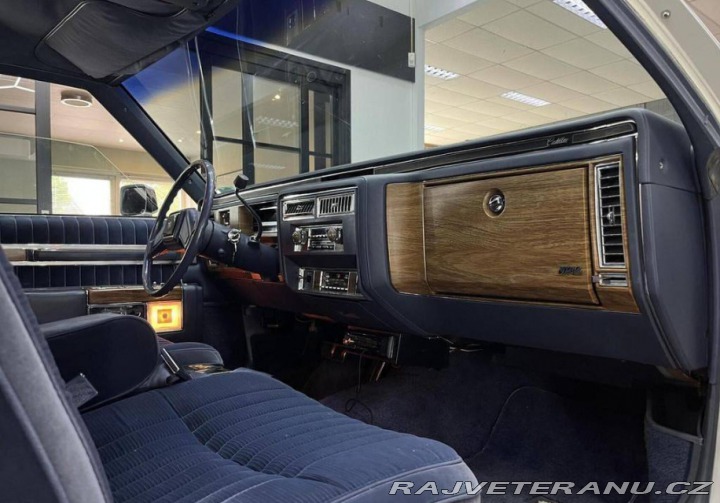 Cadillac Ostatní modely De Ville 6 CD 1984