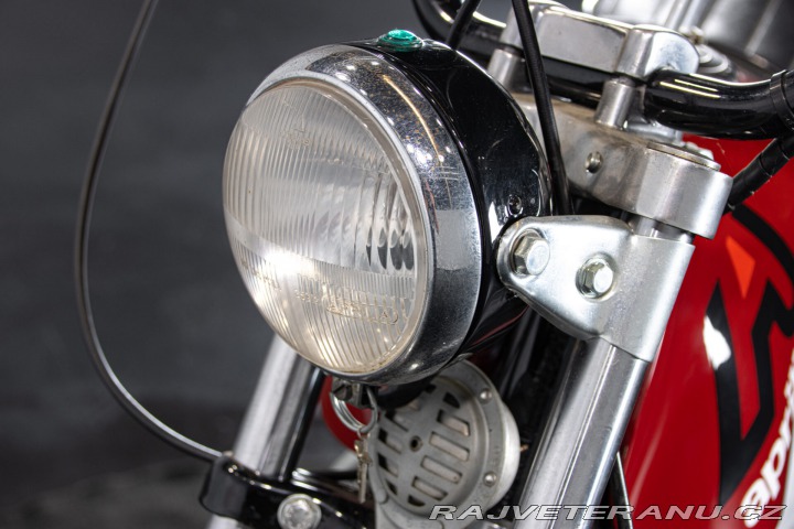 Ostatní značky Ostatní modely Aprilia Scarabeo 50 1972