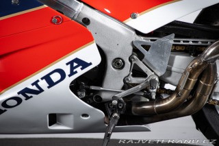 Honda RC 30 1988
