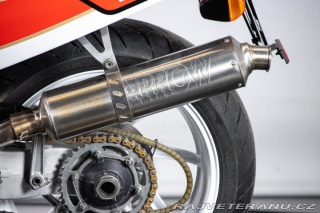 Honda RC 30 1988