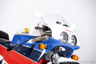 Honda RC 30 1988