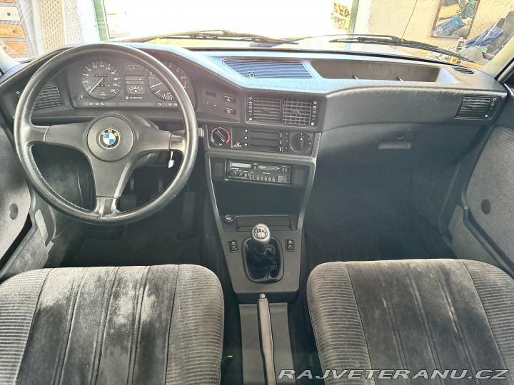 BMW 5 E28 520i shadowline 1987