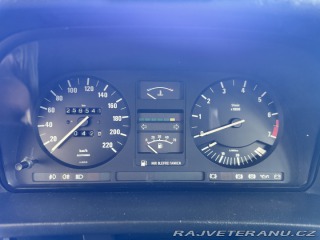 BMW 5 E28 520i shadowline 1987