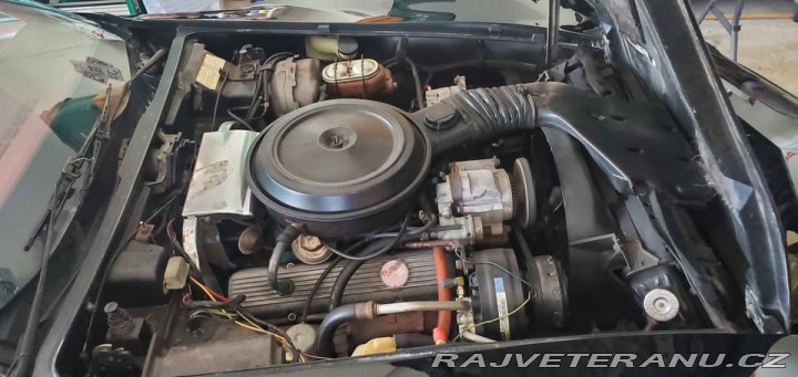 Chevrolet Corvette 5 speed manual, L82 1977