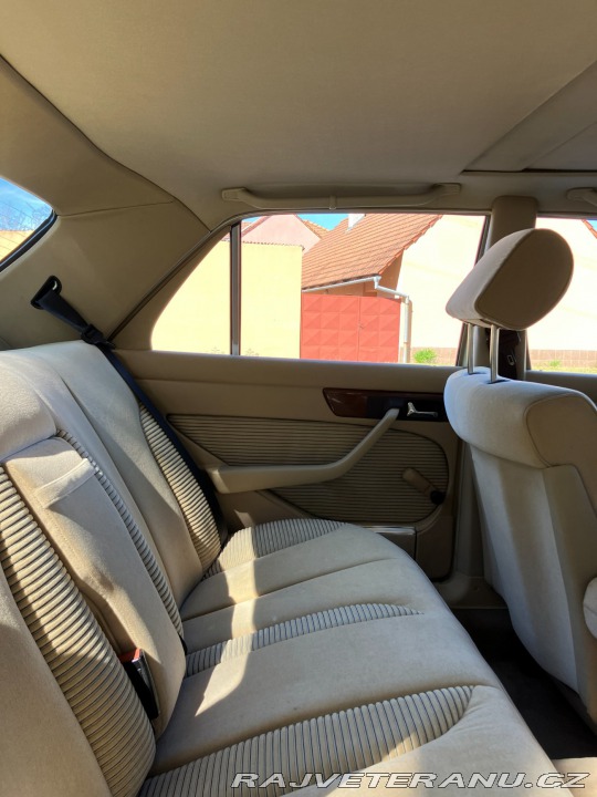 Mercedes-Benz S W126 1986