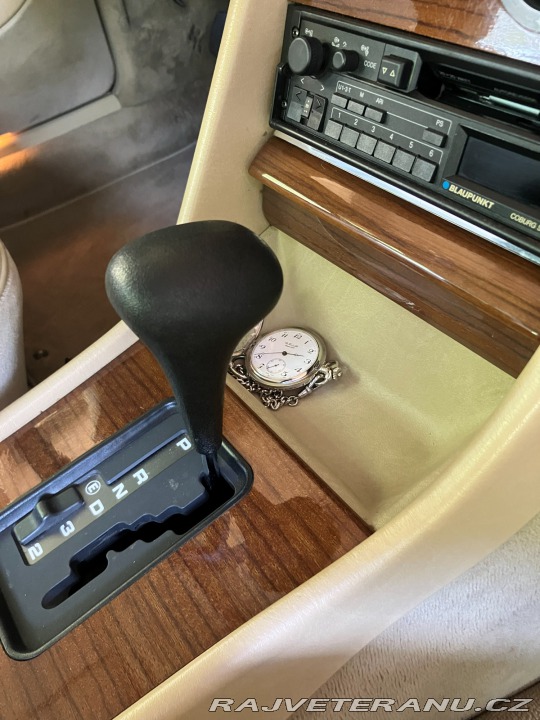 Mercedes-Benz S W126 1986