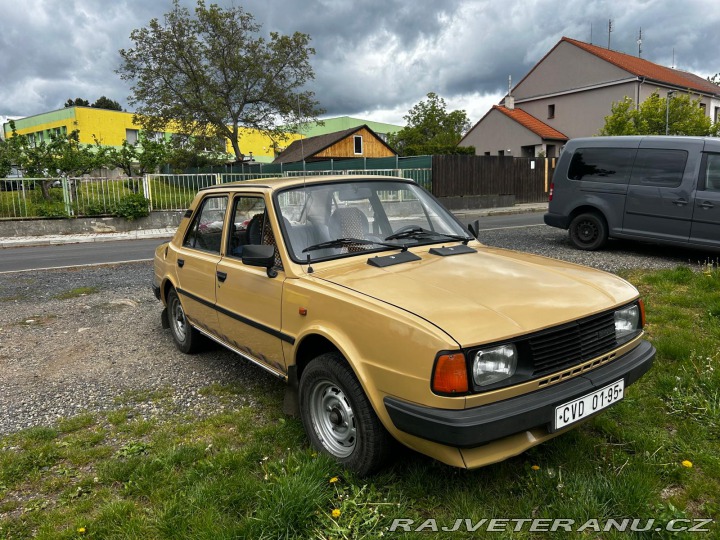 Škoda 105 L 1987