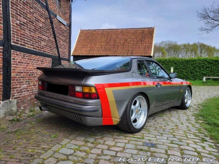 Porsche 944 1985