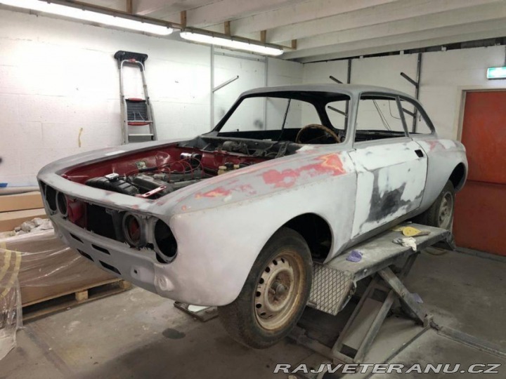 Alfa Romeo GT Romeo 1600 GT Junior 1975
