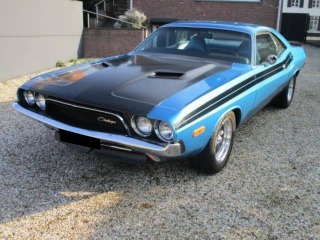 Dodge Challenger 
