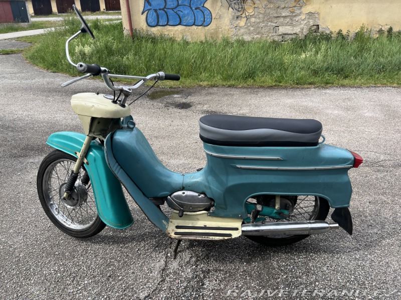 Jawa 50 05 s TP a platnou STK