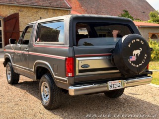 Ford Bronco 5.8 V8 4x4 | XLT 1986