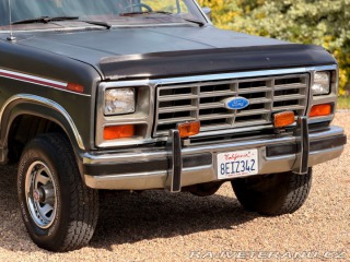 Ford Bronco 5.8 V8 4x4 | XLT 1986