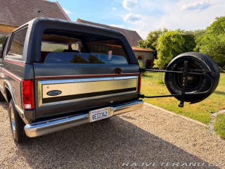 Ford Bronco 5.8 V8 4x4 | XLT 1986