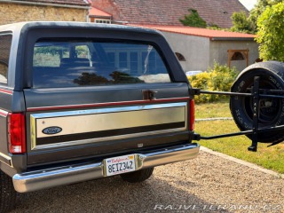 Ford Bronco 5.8 V8 4x4 | XLT 1986