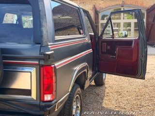 Ford Bronco 5.8 V8 4x4 | XLT 1986
