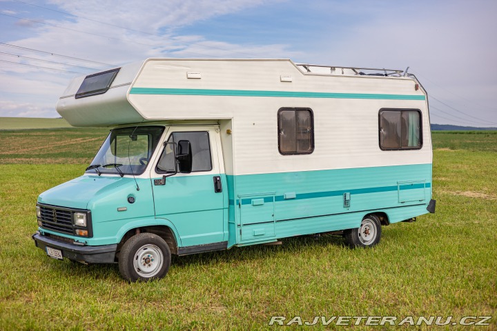 Peugeot Ostatní modely J5 2.5D Pilote Delfín 1988