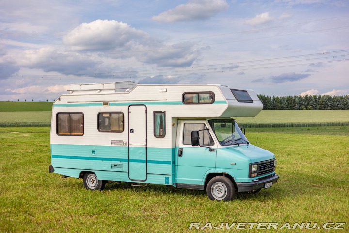Peugeot Ostatní modely J5 2.5D Pilote Delfín 1988