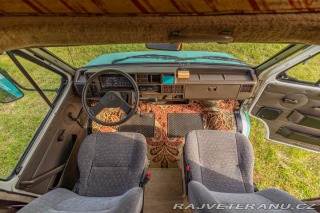 Peugeot Ostatní modely J5 2.5D Pilote Delfín 1988