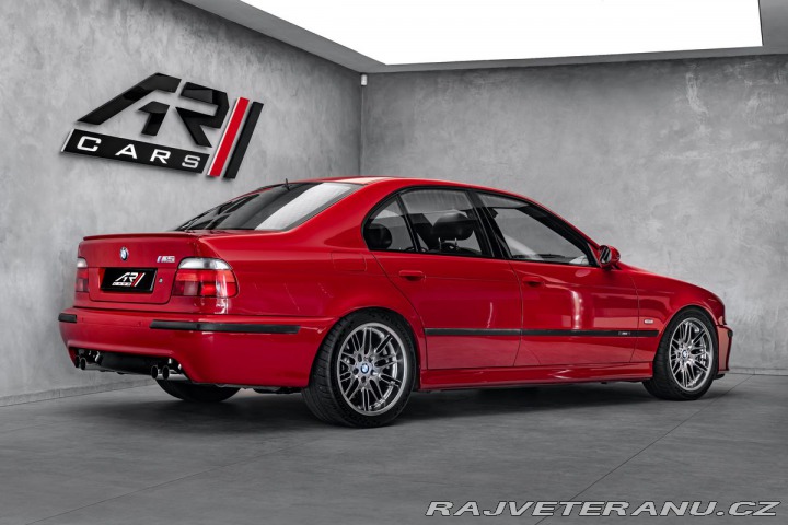 BMW M5  1999