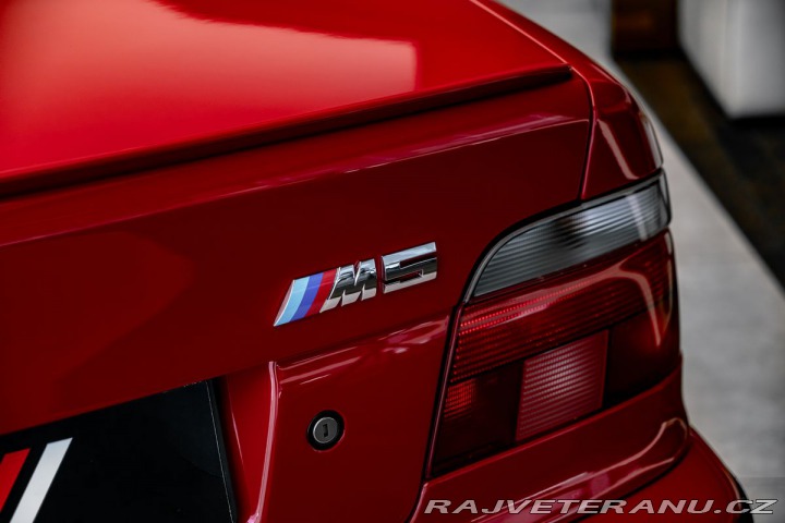 BMW M5  1999
