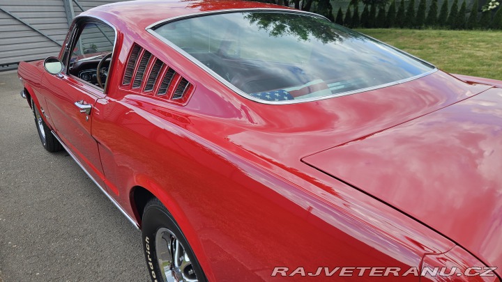 Ford Mustang Fastback 289 V8 renovace 1966