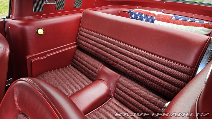 Ford Mustang Fastback 289 V8 renovace 1966