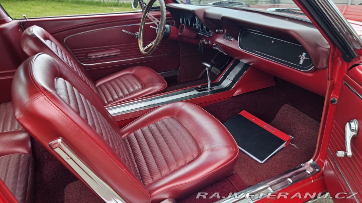 Ford Mustang Fastback 289 V8 renovace 1966
