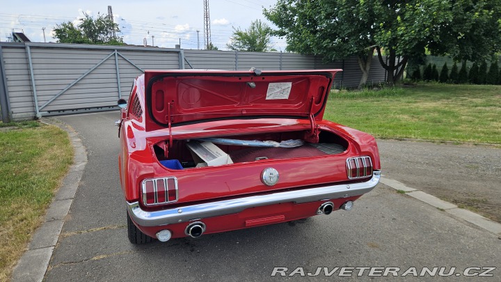 Ford Mustang Fastback 289 V8 renovace 1966