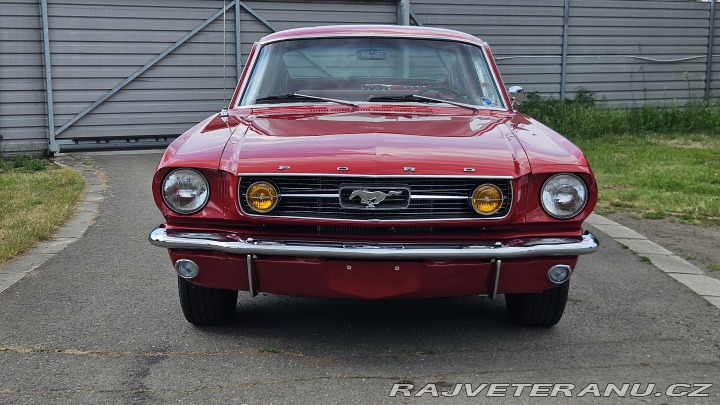 Ford Mustang Fastback 289 V8 renovace 1966