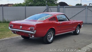 Ford Mustang Fastback 289 V8 renovace 1966