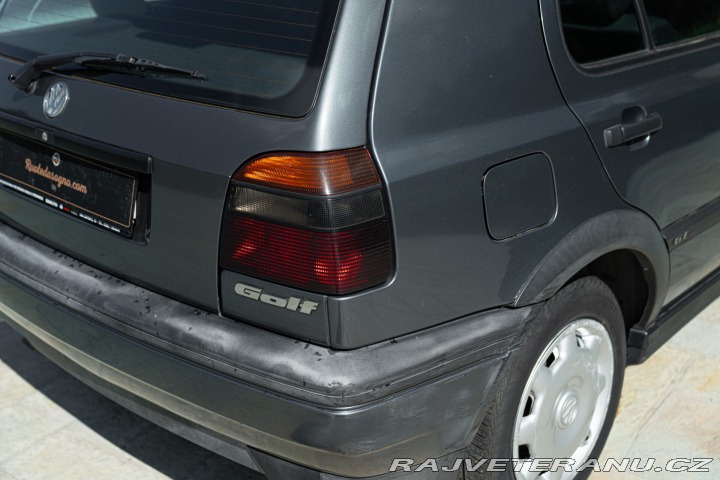 Volkswagen Golf 1.6 GT 1997
