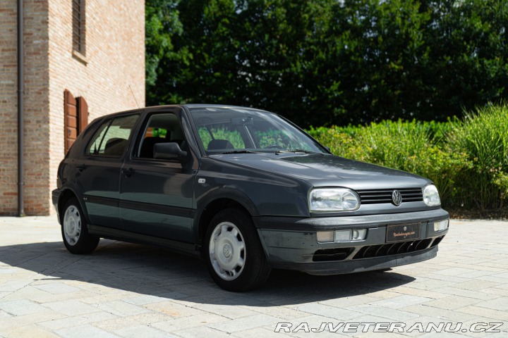 Volkswagen Golf 1.6 GT 1997
