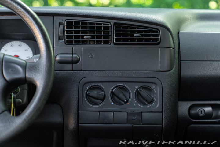 Volkswagen Golf 1.6 GT 1997