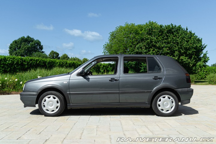 Volkswagen Golf 1.6 GT 1997