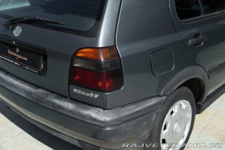 Volkswagen Golf 1.6 GT 1997