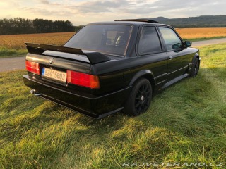 BMW 3 E30 1987