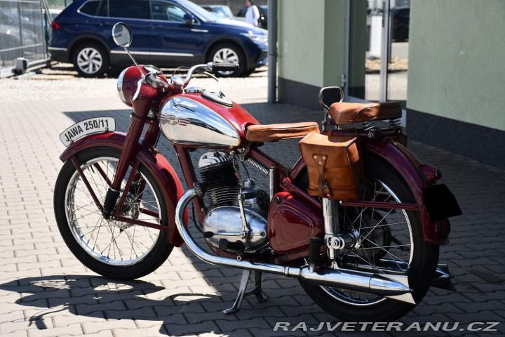 Jawa 250 250/11 Pérák 1948