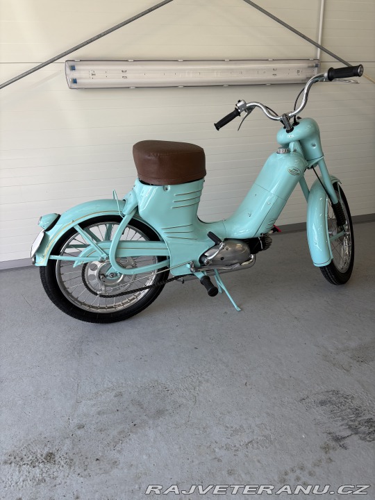 Jawa 50 550 pařez 1958