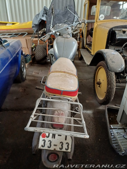 Jawa 250 590 Sport