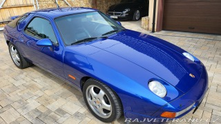 Porsche 928 S4
