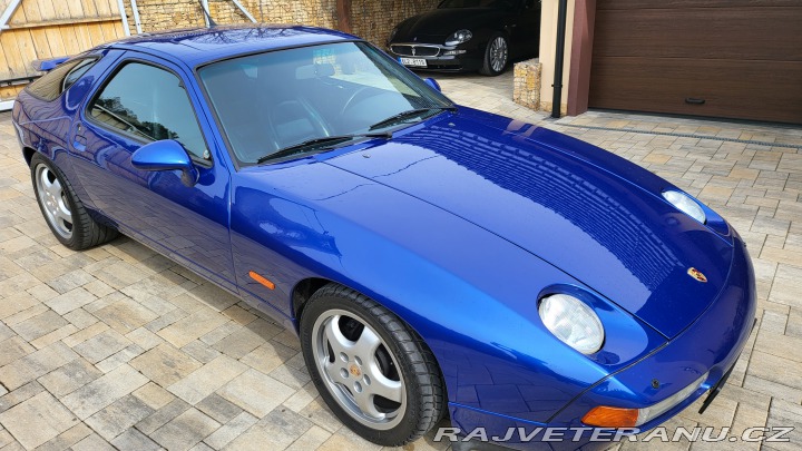Porsche 928 S4 1987