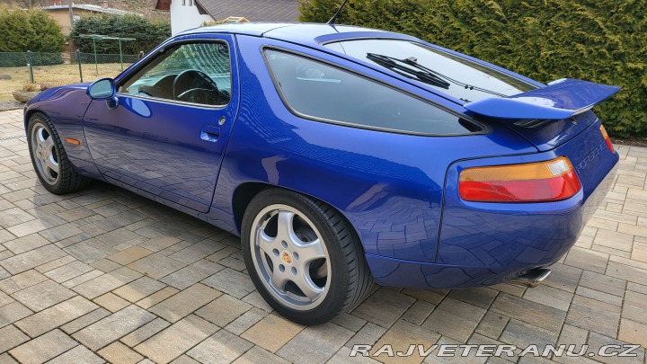 Porsche 928 S4 1987