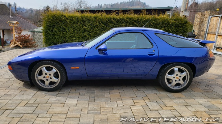 Porsche 928 S4 1987