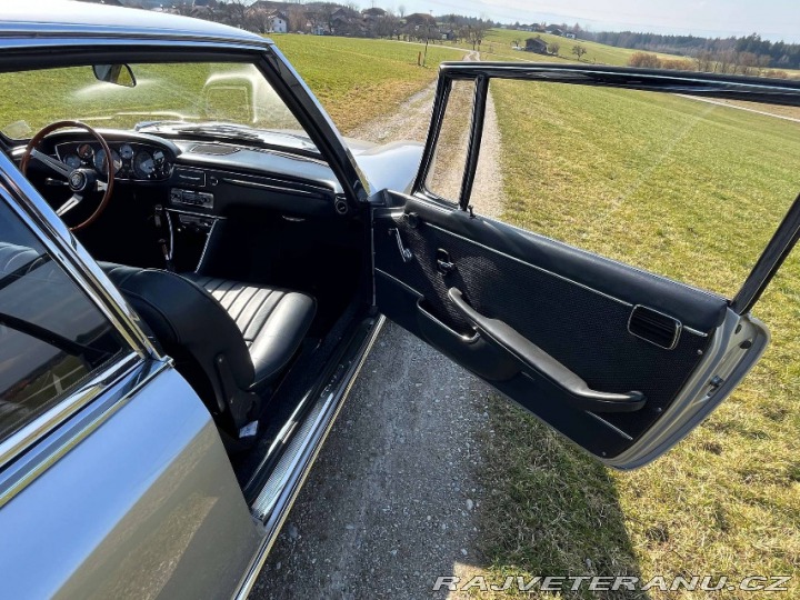 Ostatní značky Ostatní modely Glas 3000 V8 1968